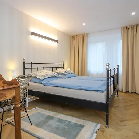 Dukelská Apartamento